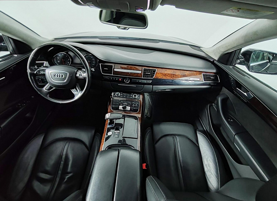 Audi A8, III (D4) 3.0 AT (290 л.с.) 4WD