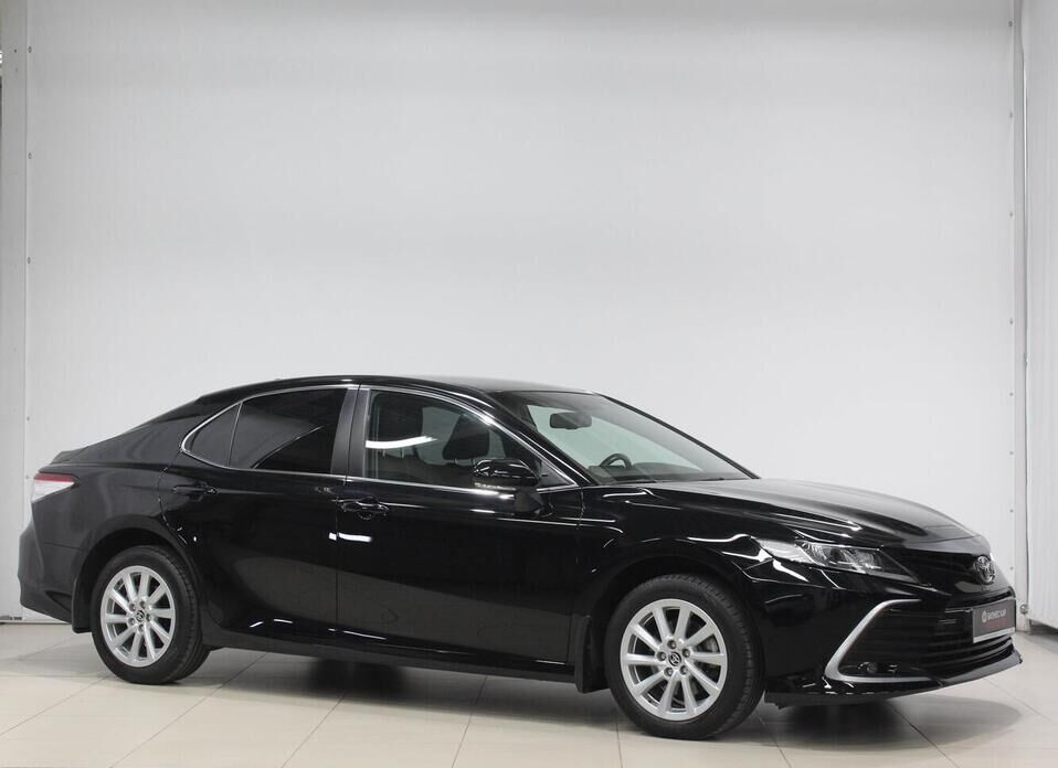 Toyota Camry, VIII (XV70) Рестайлинг 2.0 CVT (150 л.с.)