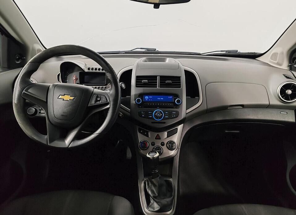 Chevrolet Aveo, II 1.6 MT (115 л.с.)