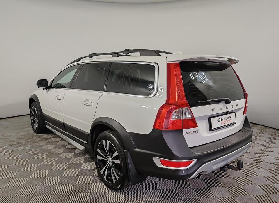 Volvo XC70 2.4d AT (215 л.с.) 4WD