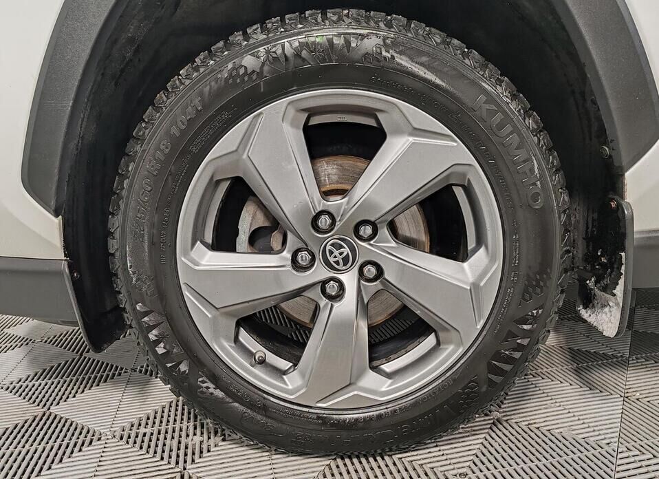 Toyota RAV4, V (XA50) 2.0 CVT (149 л.с.)