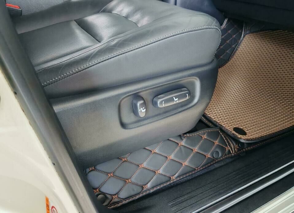 Toyota Land Cruiser 4.5d AT (249 л.с.) 4WD