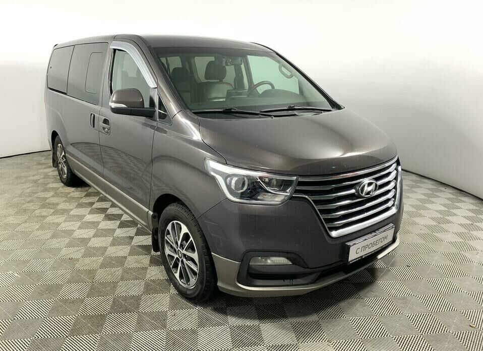 Hyundai Grand Starex 2.5d AT (175 л.с.)