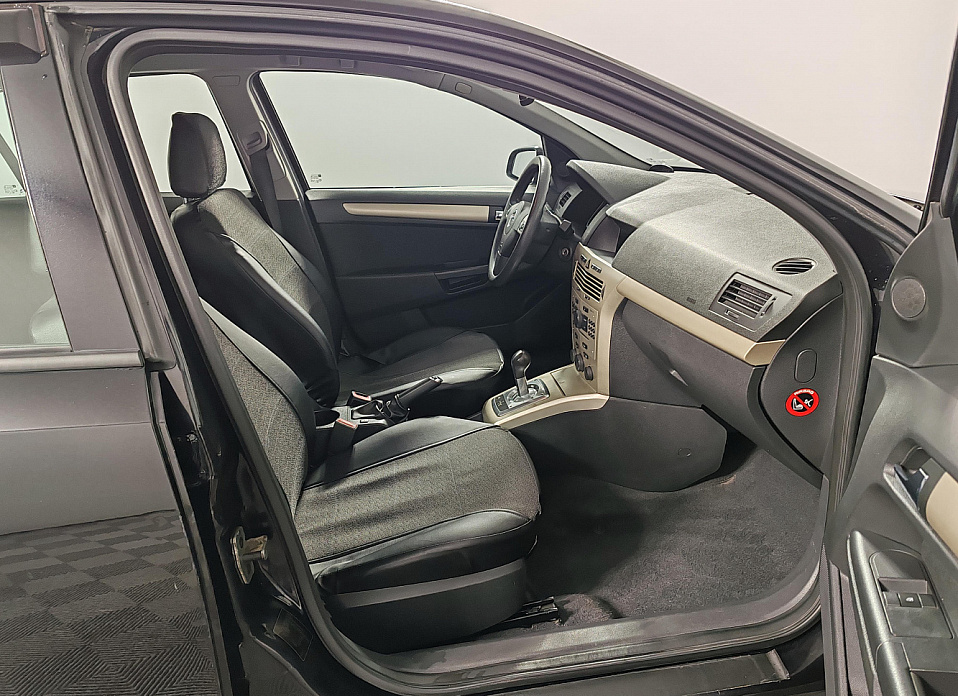 Opel Astra, H Рестайлинг 1.6 AMT (115 л.с.)