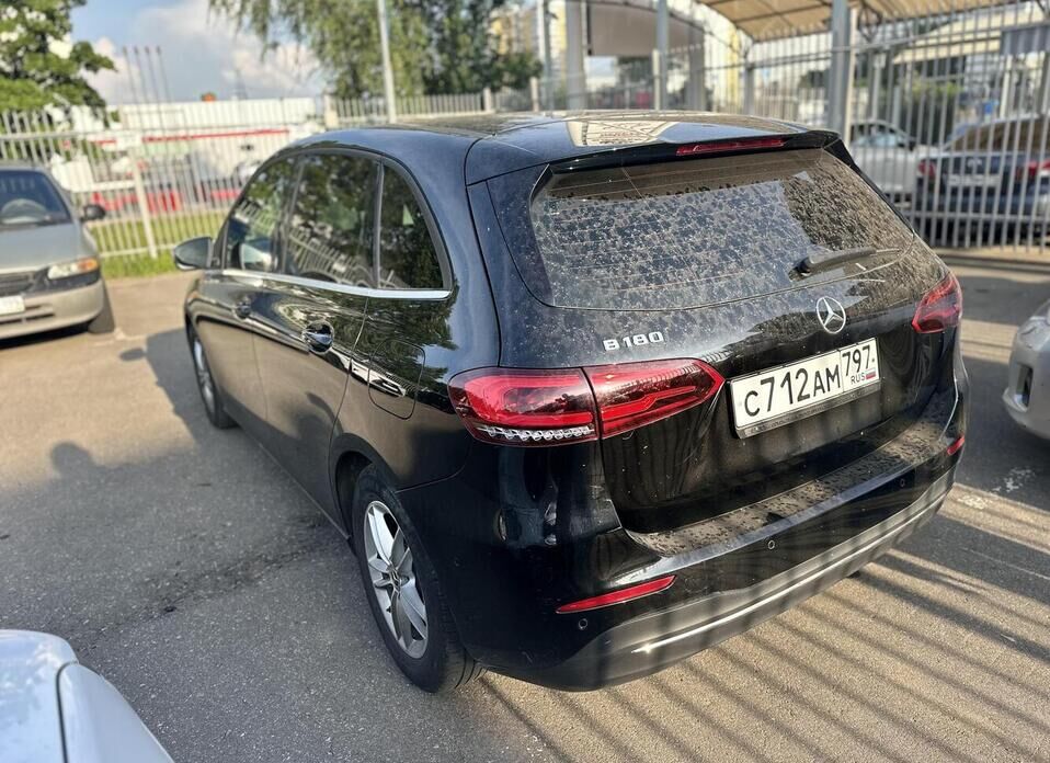 Mercedes-Benz B-Класс 180 1.3 AMT (136 л.с.)
