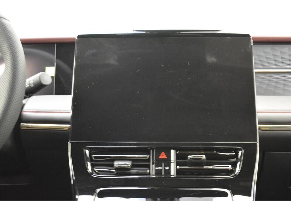 GAC M8 2.0 AT (231 л.с.)
