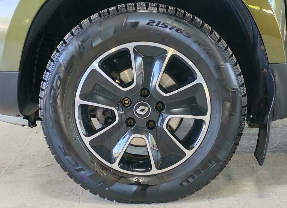 Renault Duster 2.0 AT (143 л.с.) 4WD