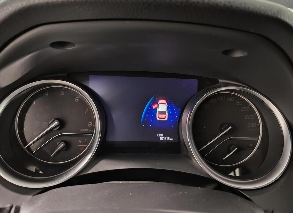 Toyota Camry, VIII (XV70) 2.5 AT (181 л.с.)