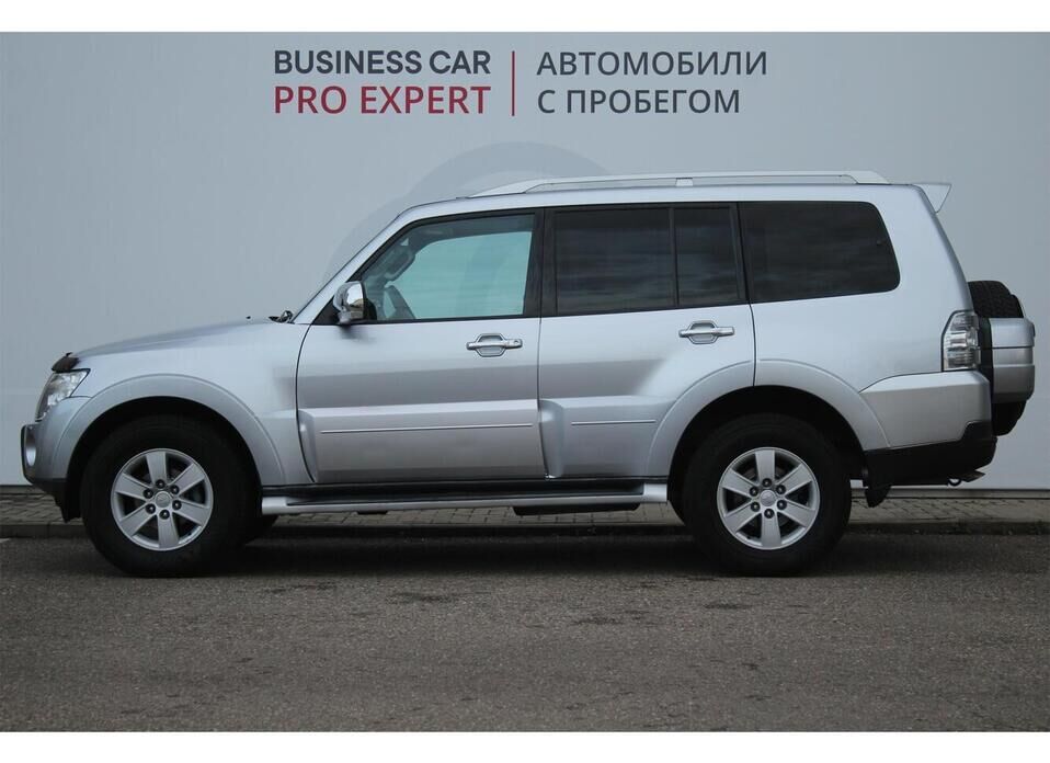 Mitsubishi Pajero, IV 3.0 AT (178 л.с.) 4WD