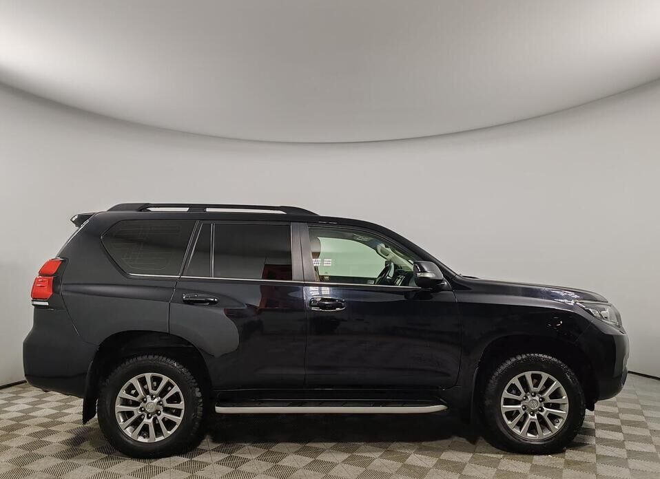 Toyota Land Cruiser Prado, 150 Series Рестайлинг 2 2.8d AT (177 л.с.) 4WD