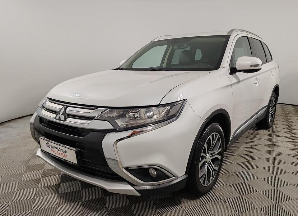 Mitsubishi Outlander, III Рестайлинг 2 2.0 CVT (146 л.с.) 4WD