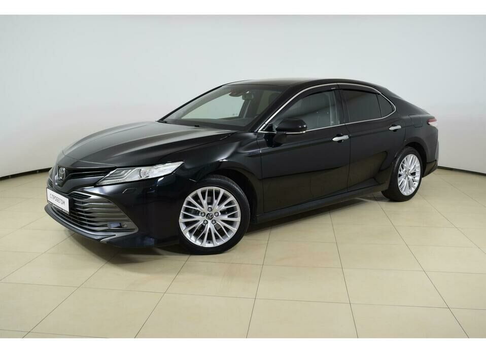 Toyota Camry 2.5 AT (181 л.с.)