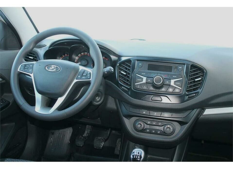 LADA (ВАЗ) Vesta SW 1.6 MT (106 л.с.)