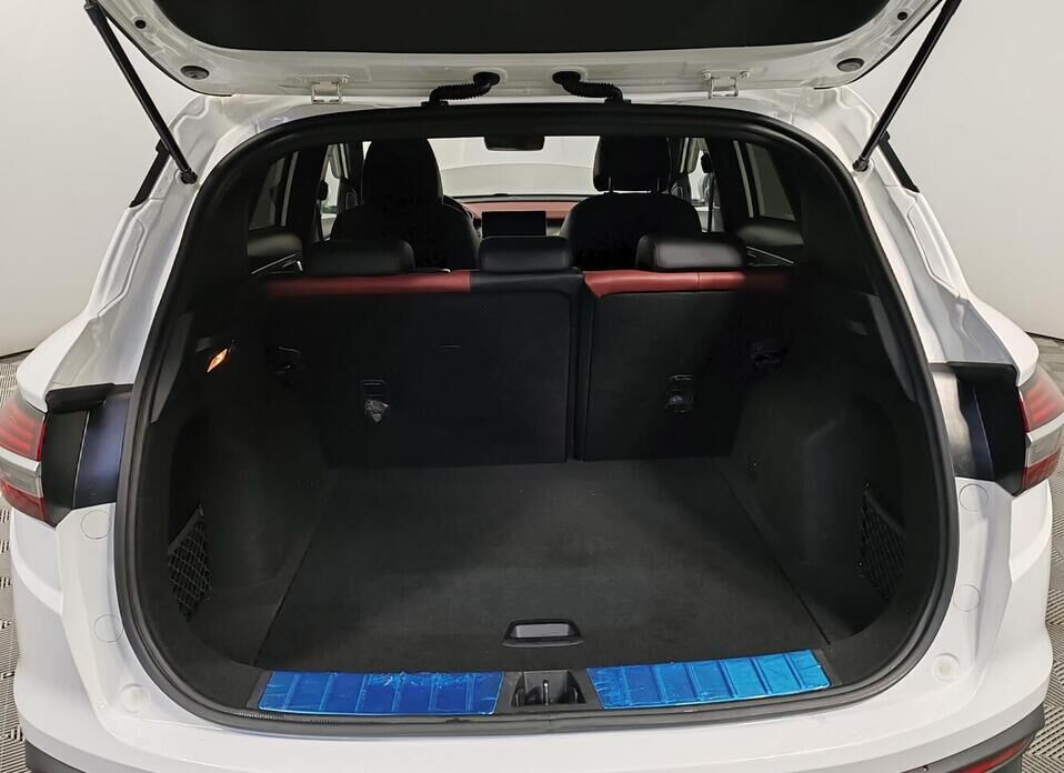 Geely Coolray, I 1.5 AMT (150 л.с.)