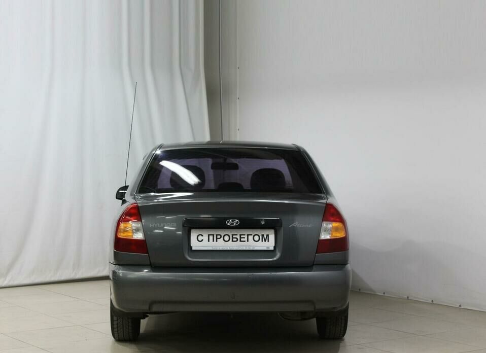 Hyundai Accent 1.5 MT (102 л.с.)