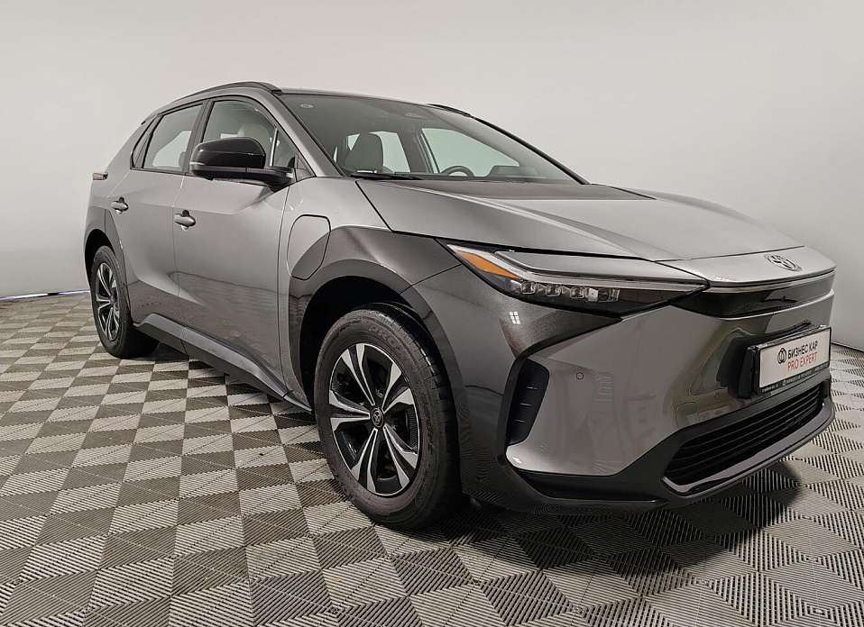 Toyota bZ4X Electro AT (150 кВт)