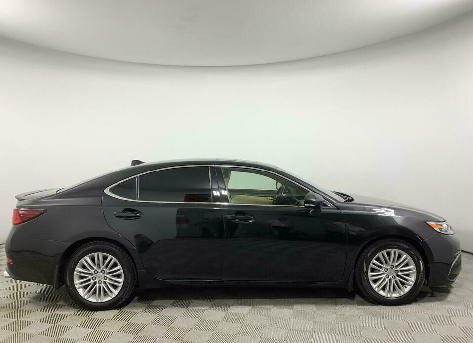 Lexus ES 350 3.5 AT (249 л.с.)