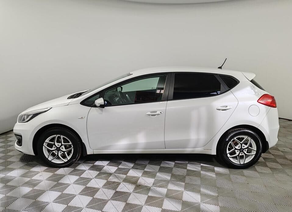 Kia Ceed 1.6 AT (130 л.с.)