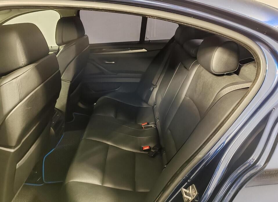 BMW 5 серии, VI (F10/F11/F07) 530d xDrive 3.0d AT (258 л.с.) 4WD