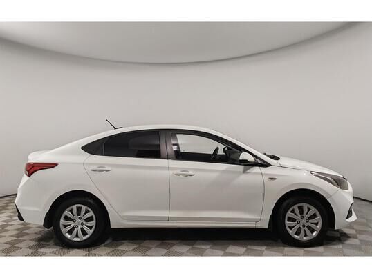 Hyundai Solaris, 2018&nbsp;г., 197&nbsp;935&nbsp;км