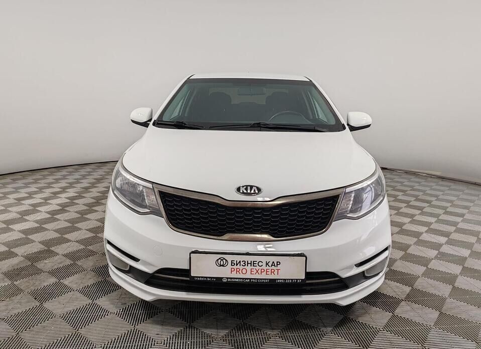 Kia Rio, III Рестайлинг 1.6 MT (123 л.с.)