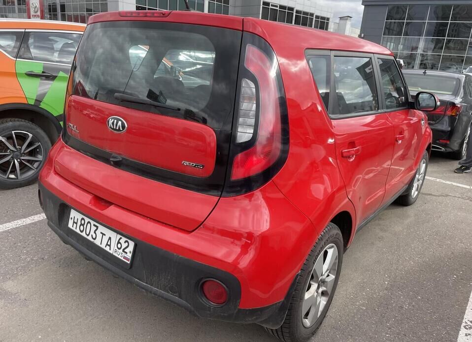 Kia Soul, II Рестайлинг 1.6 AT (124 л.с.)