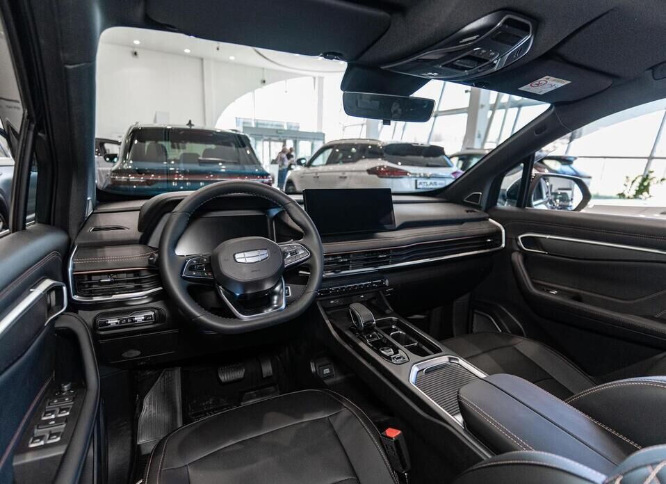 Geely Okavango, I Рестайлинг 2.0 AMT (200 л.с.)