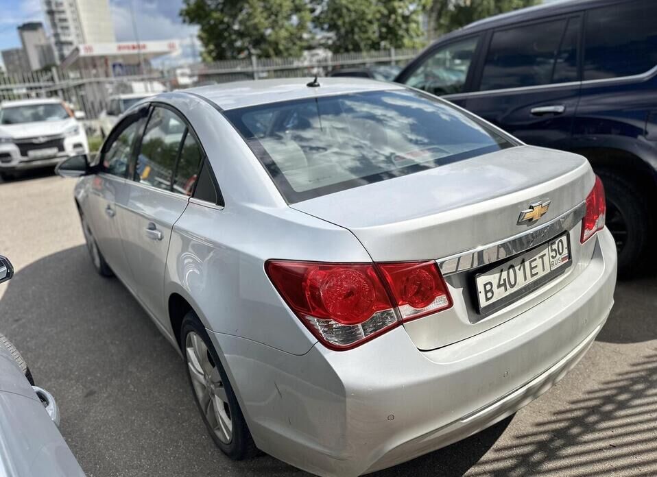Chevrolet Cruze 1.8 AT (141 л.с.)
