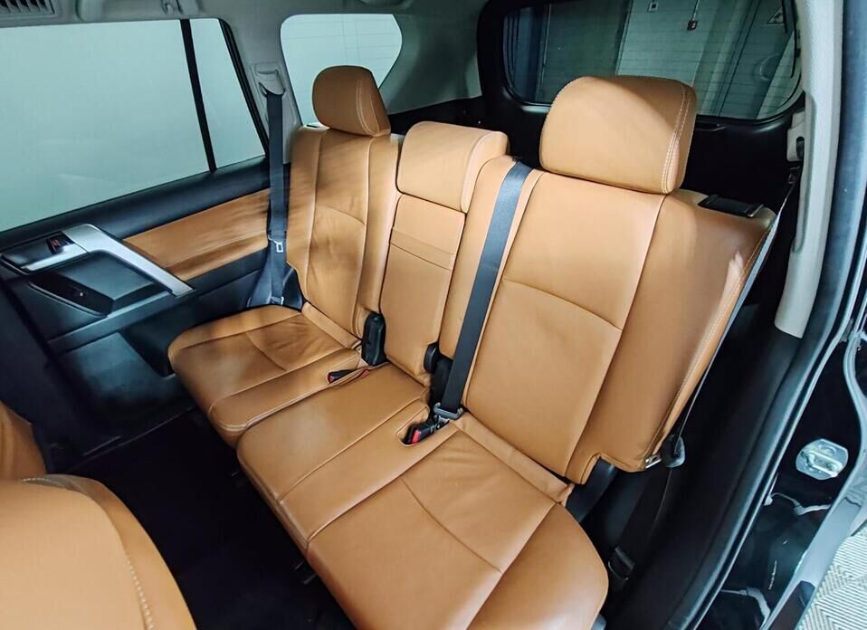 Toyota Land Cruiser Prado, 150 Series Рестайлинг 2 2.8d AT (177 л.с.) 4WD