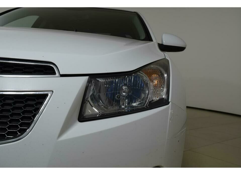 Chevrolet Cruze 1.6 MT (109 л.с.)