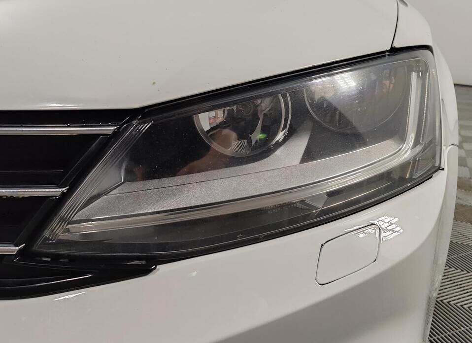 Volkswagen Jetta 1.4 AMT (125 л.с.)
