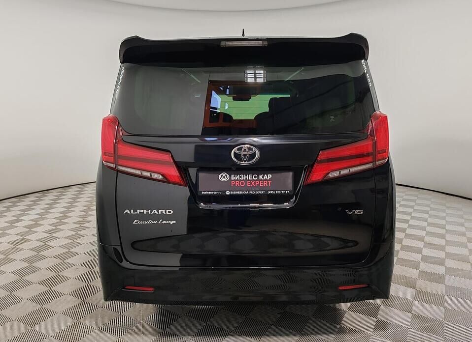 Toyota Alphard, III Рестайлинг 3.5 AT (300 л.с.)
