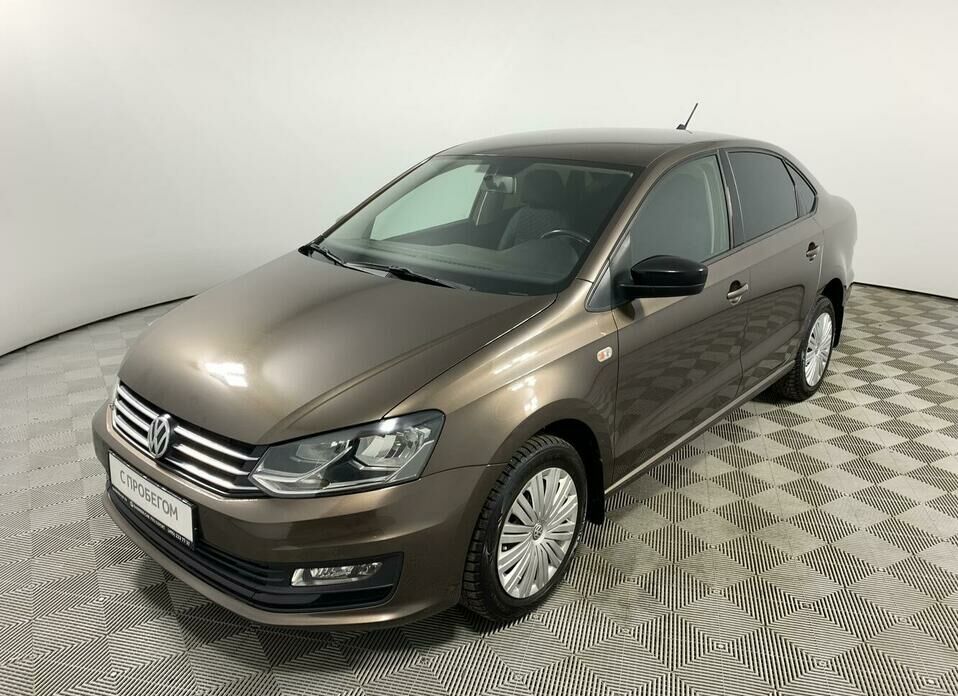 Volkswagen Polo 1.6 AT (110 л.с.)