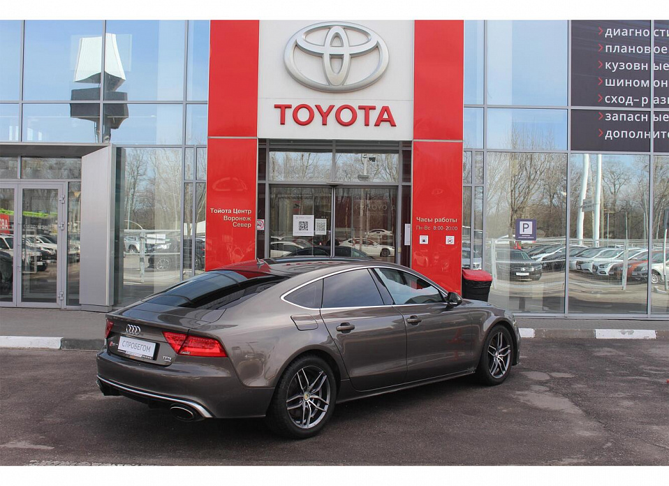 Audi A7, I (4G) 3.0 AMT (300 л.с.) 4WD