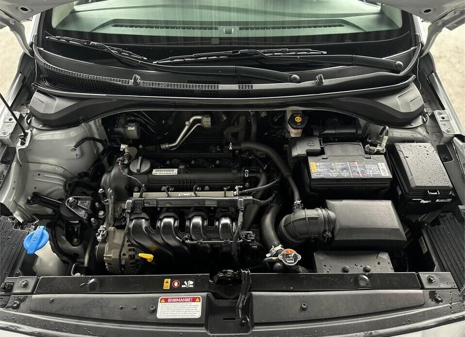 Hyundai Solaris 1.6 AT (123 л.с.)