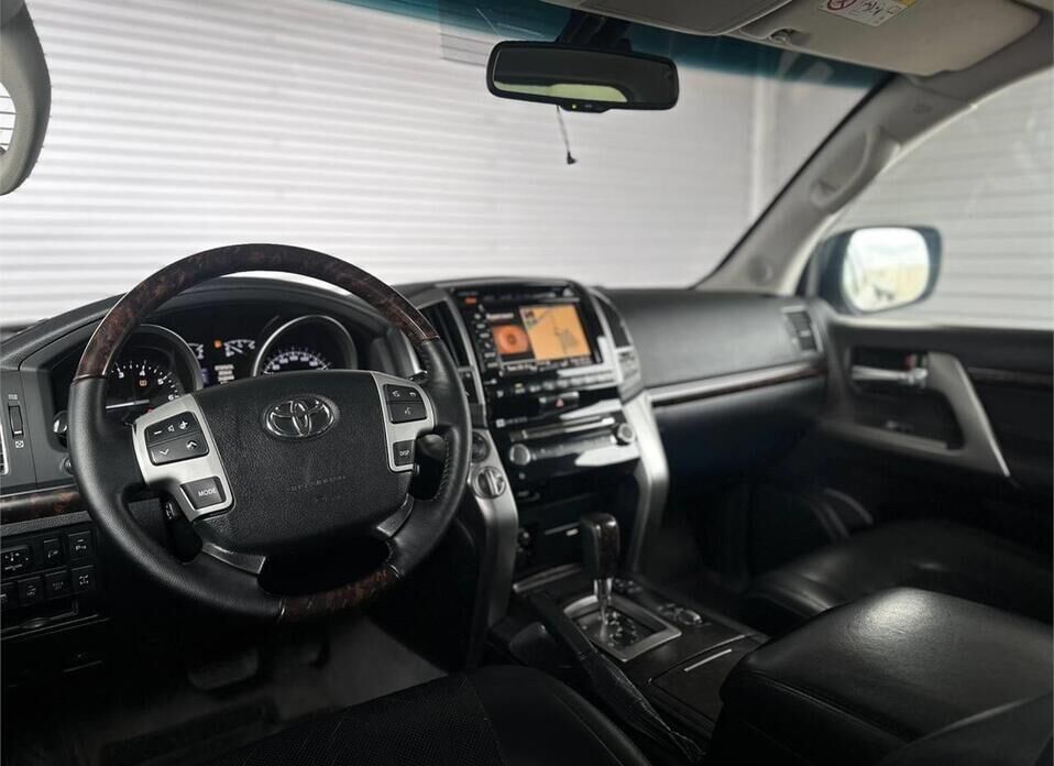 Toyota Land Cruiser 4.6 AT (309 л.с.) 4WD