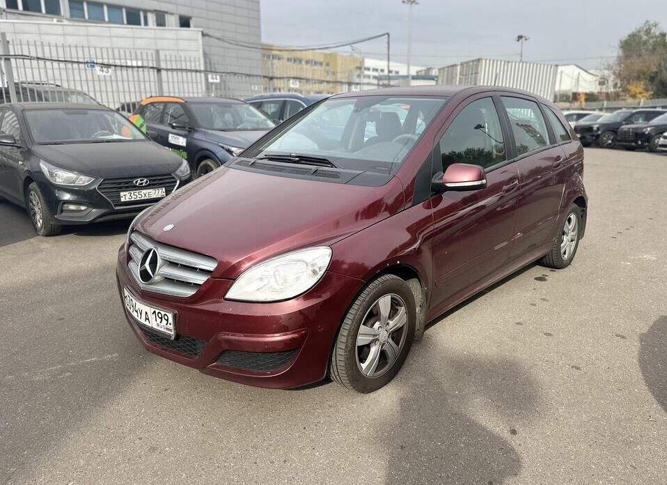 Mercedes-Benz B-Класс, I (W245) Рестайлинг 200 2.0 CVT (136 л.с.)