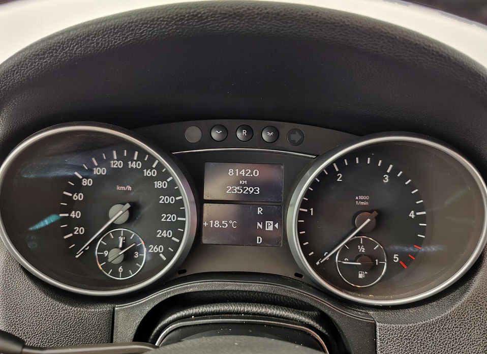 Mercedes-Benz M-Класс, II (W164) Рестайлинг 320 3.0d AT (224 л.с.) 4WD