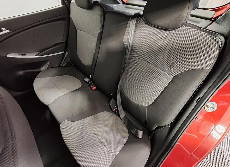 Hyundai Solaris 1.6 AT (123 л.с.)
