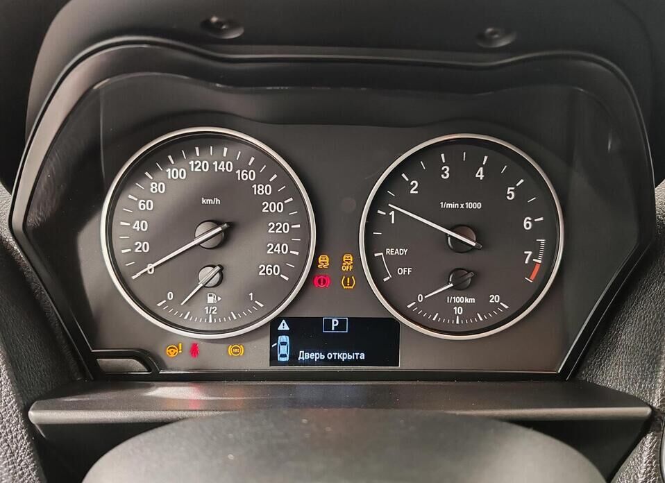 BMW 1 серии, II (F20/F21) Рестайлинг 118i 1.5 AT (136 л.с.)