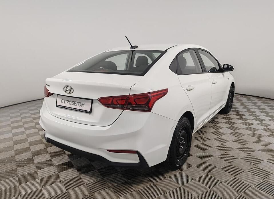 Hyundai Solaris 1.4 AT (100 л.с.)