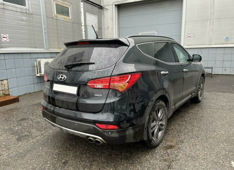 Hyundai Santa Fe 2.4 AT (175 л.с.) 4WD