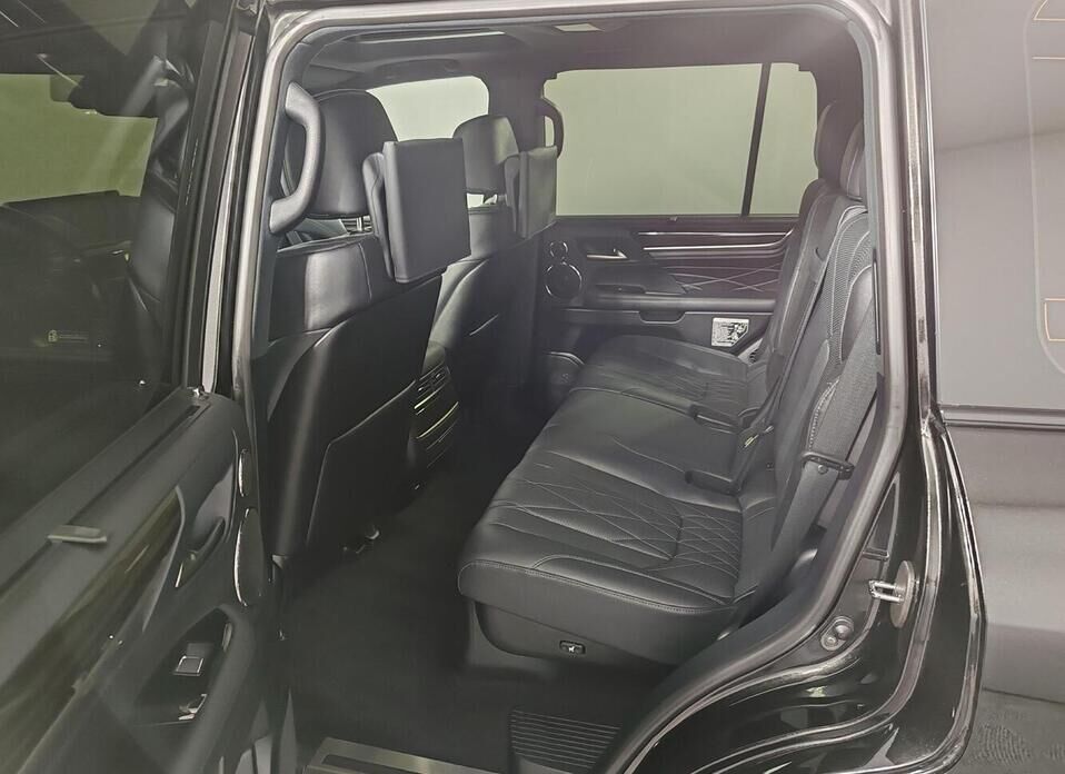 Lexus LX, III Рестайлинг 2 570 5.7 AT (367 л.с.) 4WD