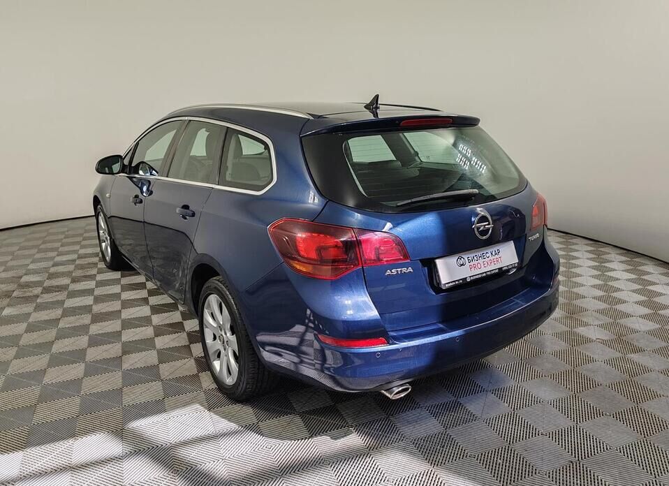 Opel Astra 1.4 MT (140 л.с.)