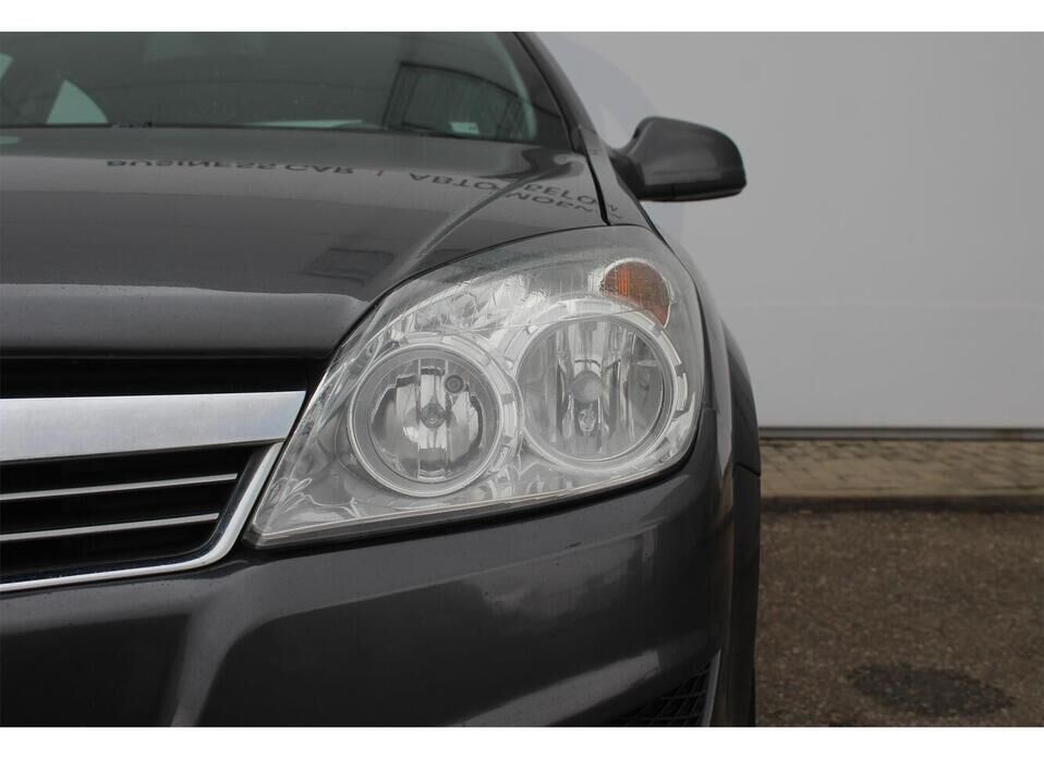 Opel Astra, H Рестайлинг 1.6 MT (115 л.с.)