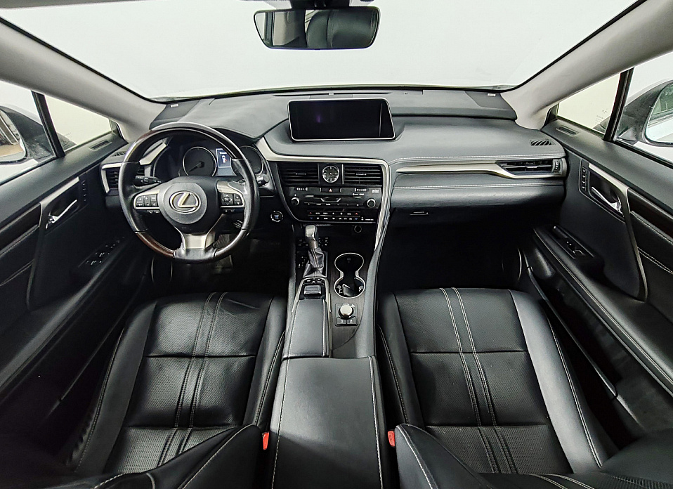 Lexus RX, IV 300 2.0 AT (238 л.с.) 4WD