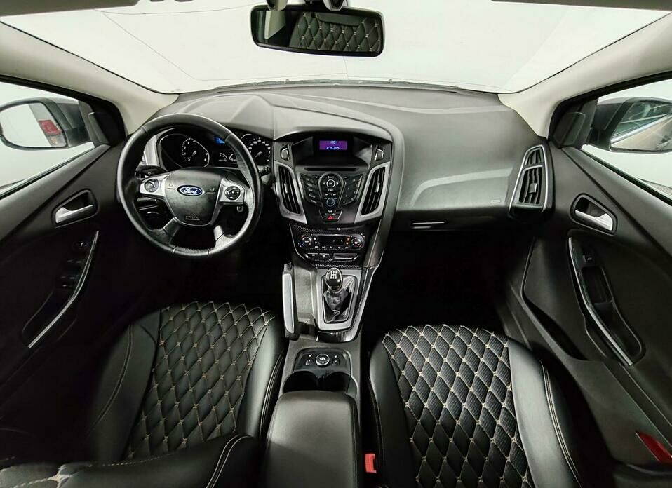Ford Focus 1.6 MT (125 л.с.)