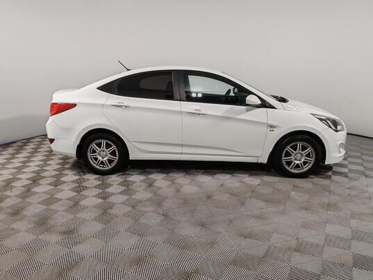 Hyundai Solaris, 2015&nbsp;г., 160&nbsp;001&nbsp;км