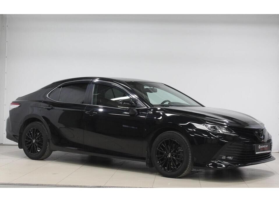 Toyota Camry, VIII (XV70) 2.5 AT (181 л.с.)