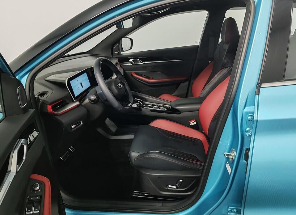 Geely Coolray, I Рестайлинг 1.5 AMT (147 л.с.)